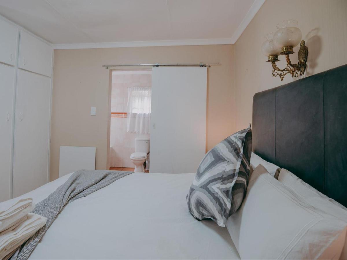 Beesdam Guesthouse Potchefstroom Exterior foto