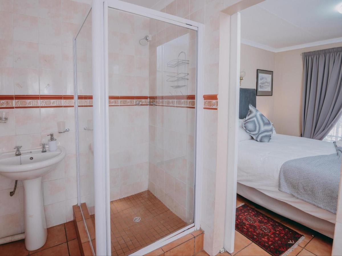 Beesdam Guesthouse Potchefstroom Exterior foto